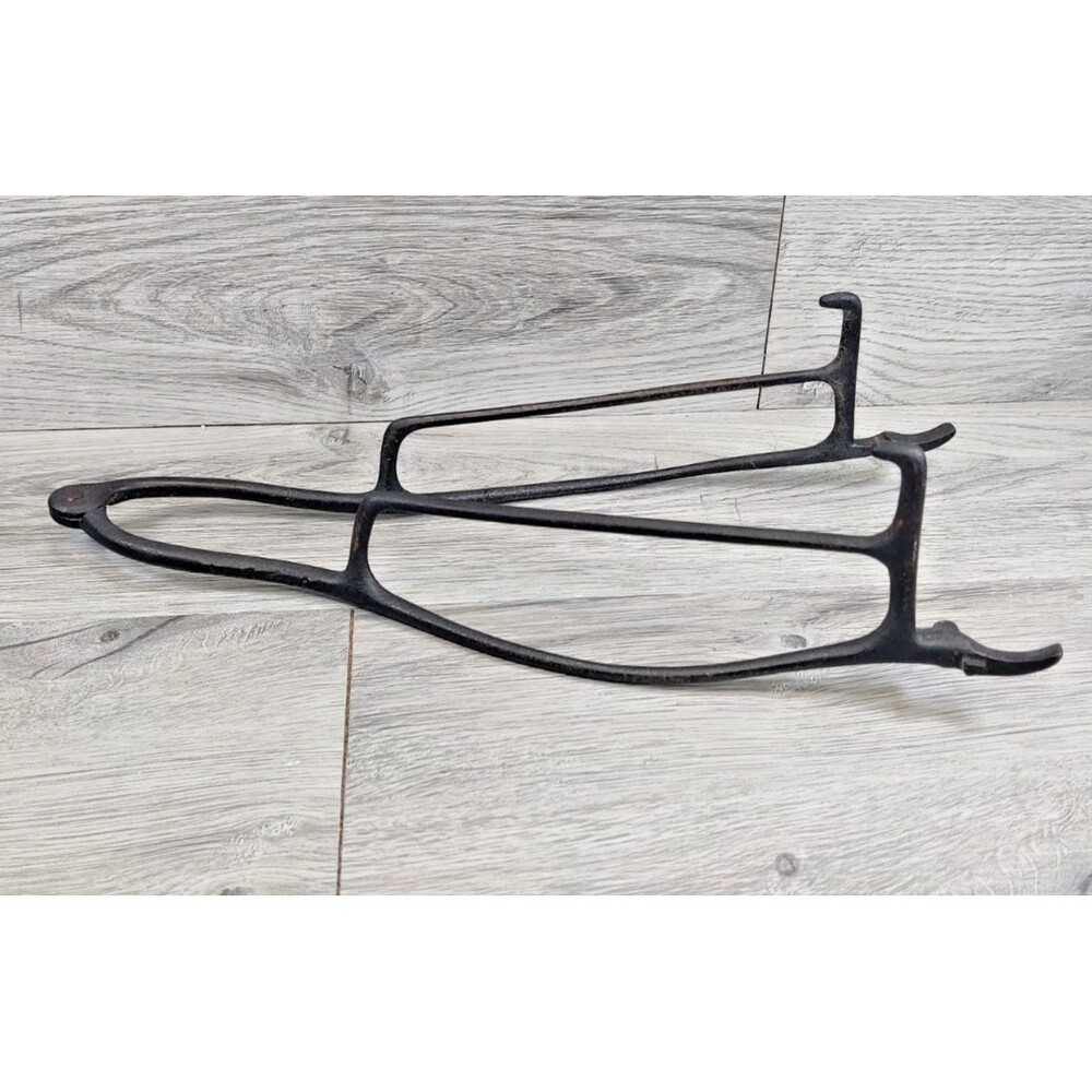 FABULOUS 19TH CENTURY ANTIQUE SHAKER WROUGHT IRON ADJUSTING PIE WARMING TRIVET